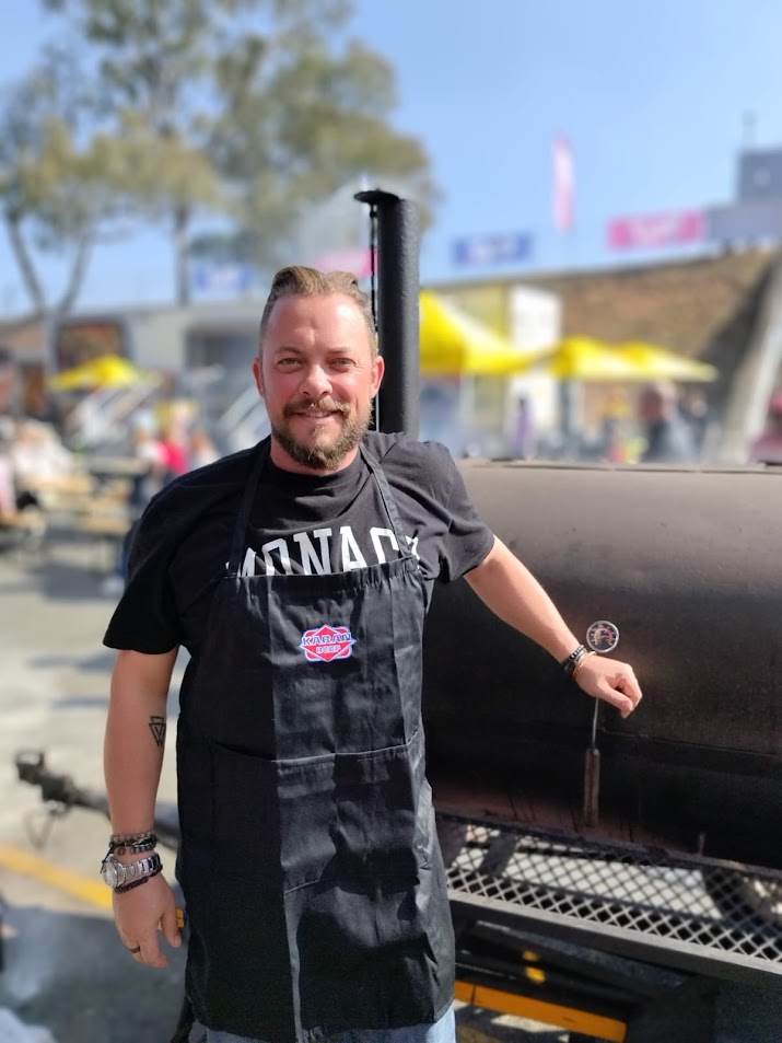 Jacques Engelbrecht Smoke and Grind